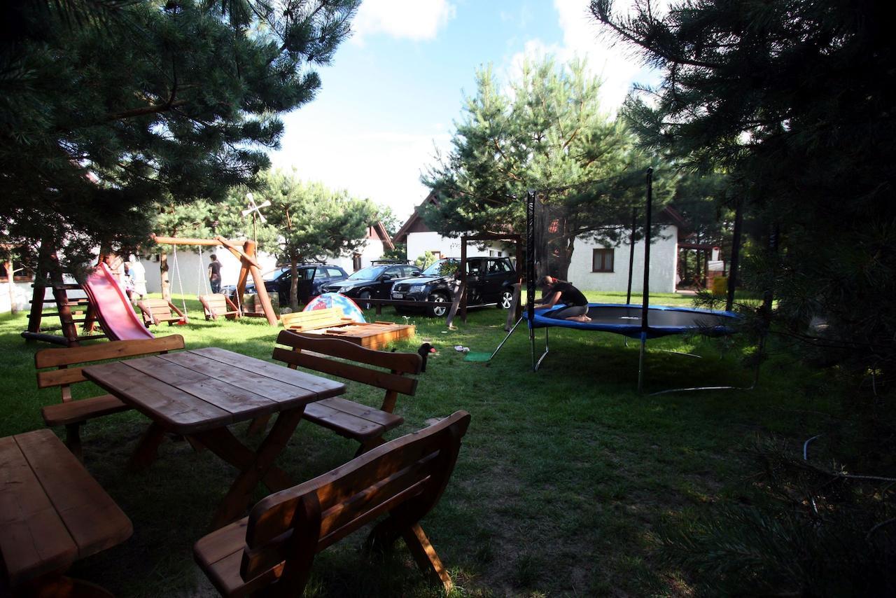 Villa Osada Pod Czerwonym Debem - Czarny Mlyn à Jastrzębia Góra Extérieur photo