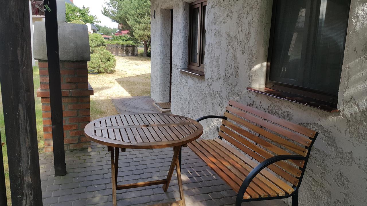 Villa Osada Pod Czerwonym Debem - Czarny Mlyn à Jastrzębia Góra Extérieur photo