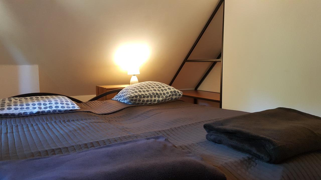 Villa Osada Pod Czerwonym Debem - Czarny Mlyn à Jastrzębia Góra Extérieur photo